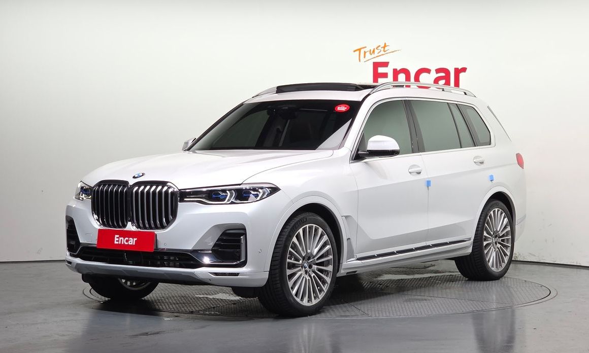 BMW X7 2021