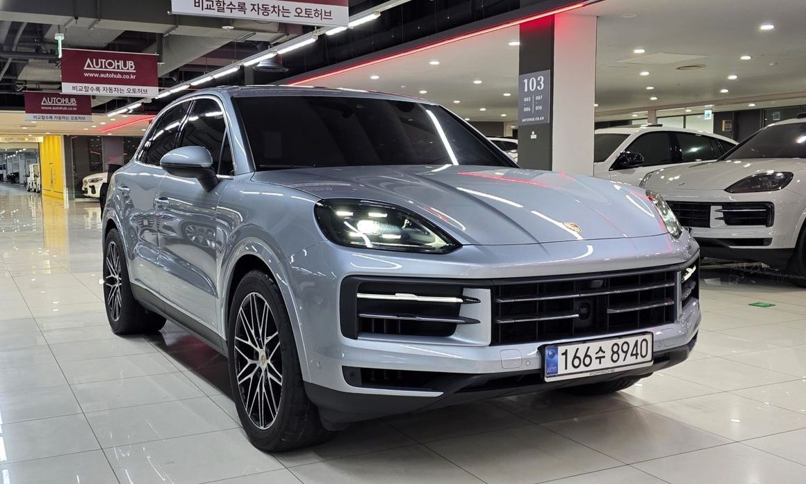 Porsche Cayenne 2025