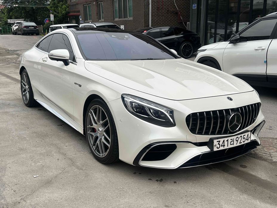 Mercedes-Benz S-Class 2021
