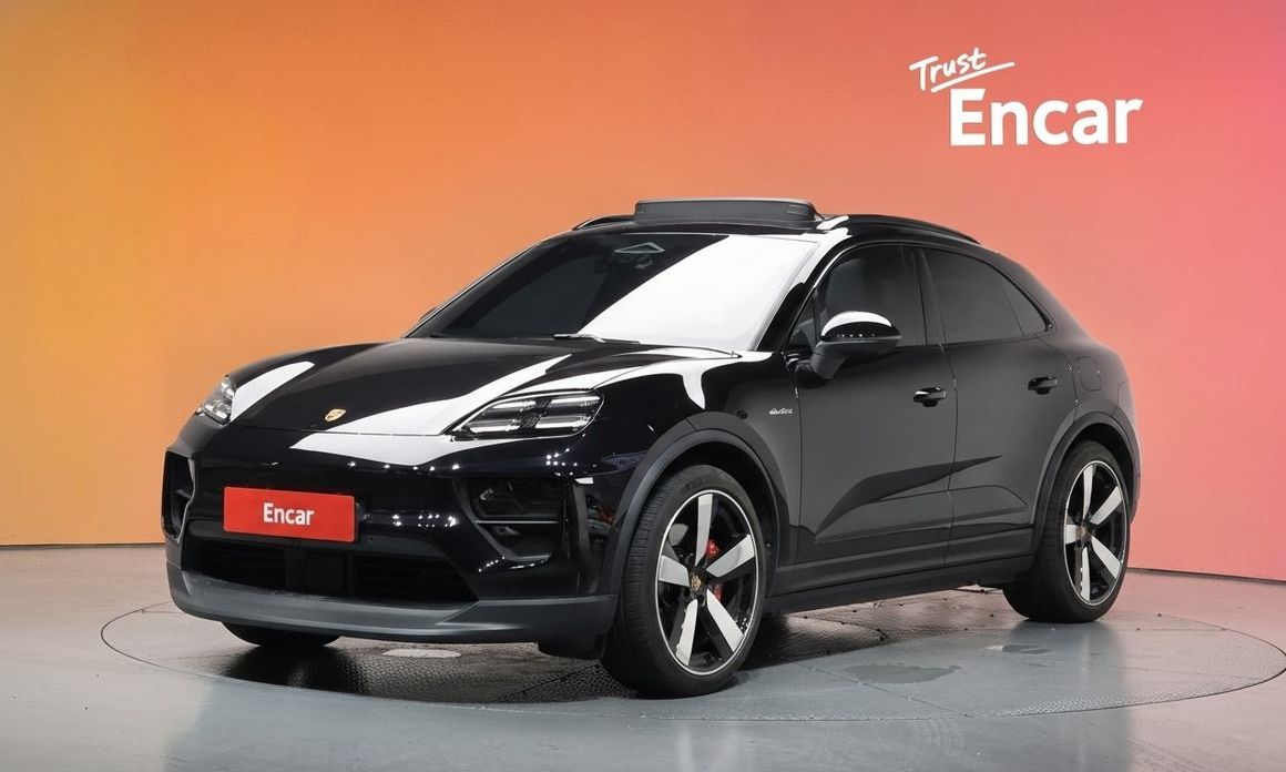 Porsche Macan 2025