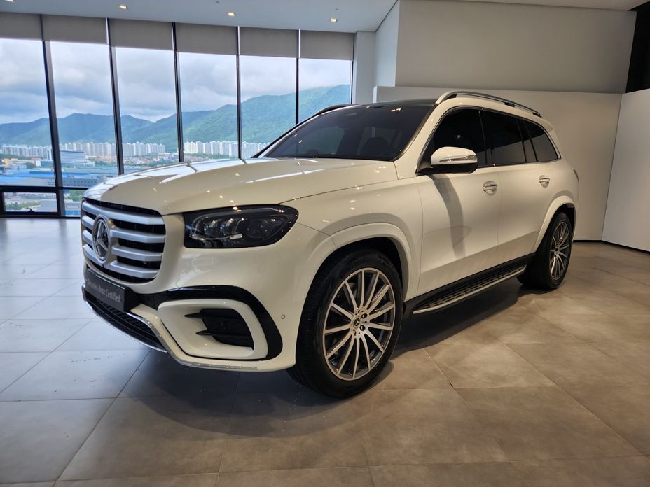 Mercedes-Benz GLS-Class 2026
