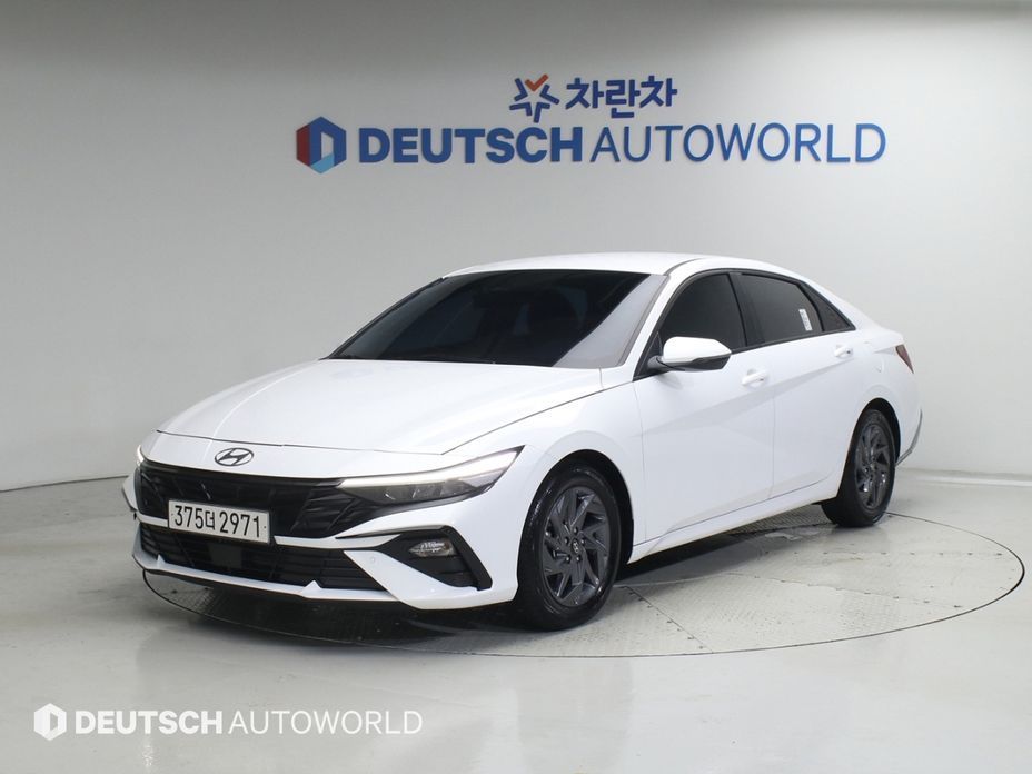 Hyundai AVANTE 2024
