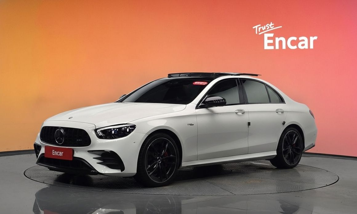 Mercedes-Benz E-Class 2023