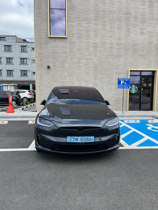 Tesla Model X 2026