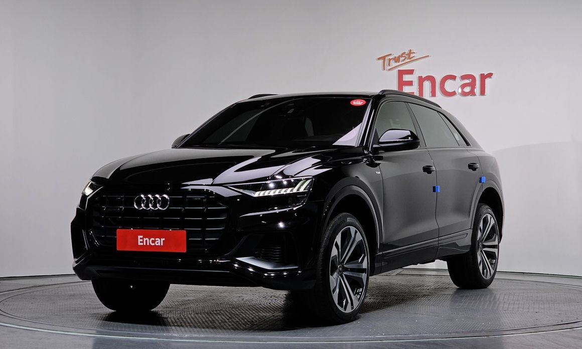 Audi Q8 2023