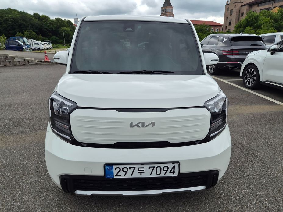 Kia RAY 2025