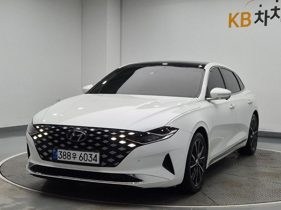 Hyundai Grandeur 2022