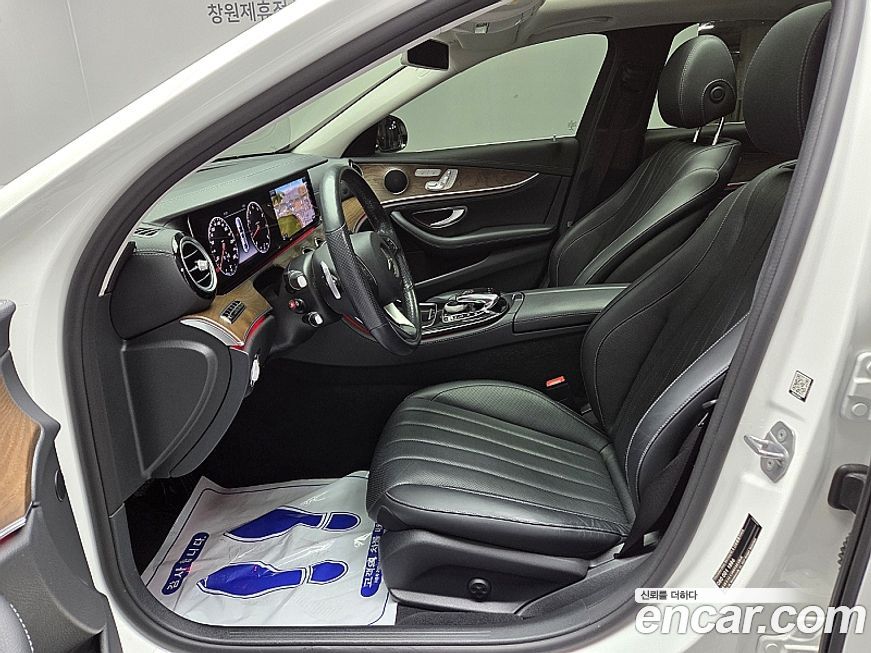 Mercedes-Benz E-Class 2017