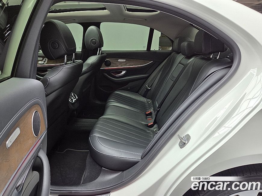 Mercedes-Benz E-Class 2017