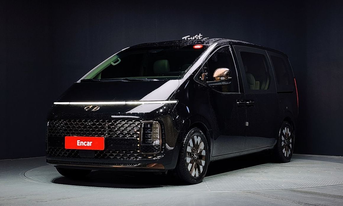 Hyundai Staria 2022