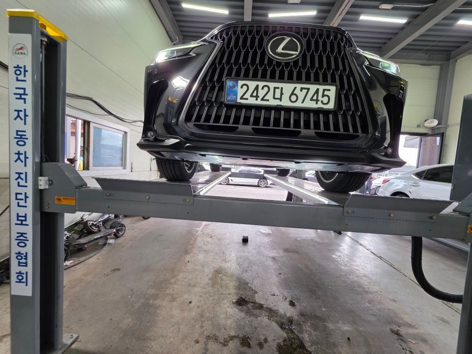 Lexus NX 2025