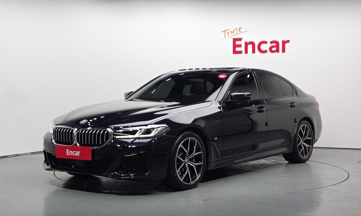 BMW 5-Series 2023