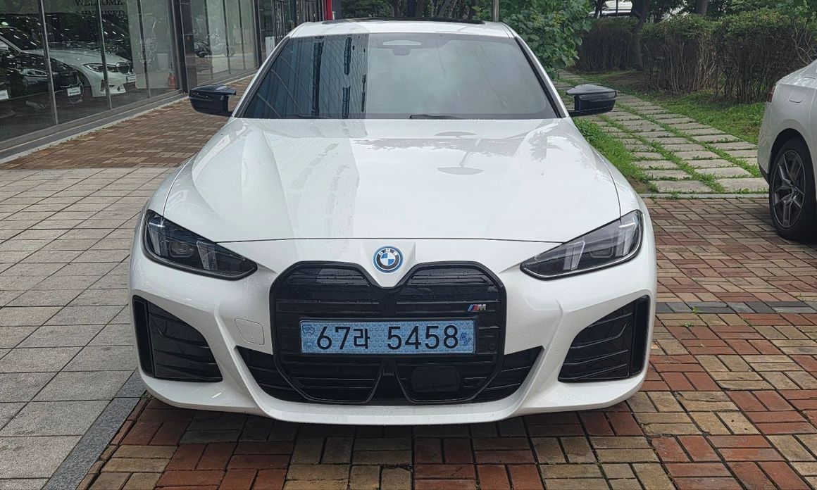 BMW i4 2025