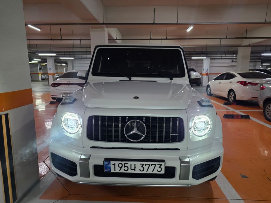 Mercedes-Benz G-Class 2024