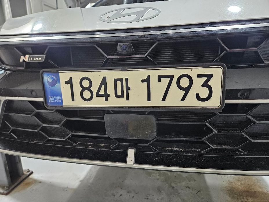 Hyundai AVANTE 2024