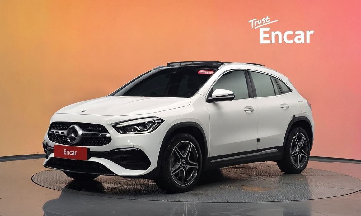 Mercedes-Benz GLA-Class 2021