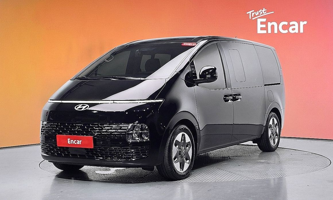 Hyundai Staria 2025