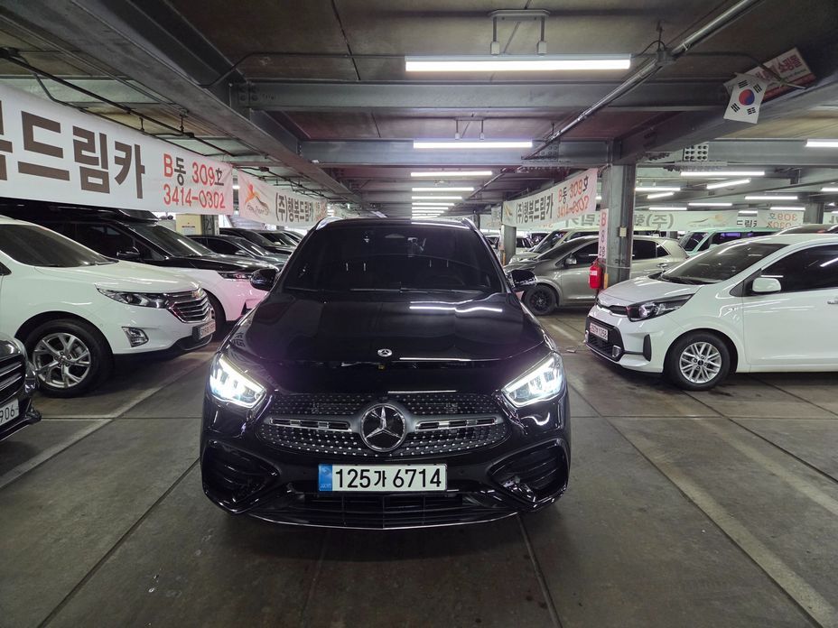 Mercedes-Benz GLA-Class 2025