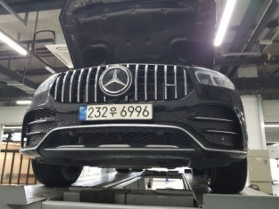 Mercedes-Benz GLE-Class 2021