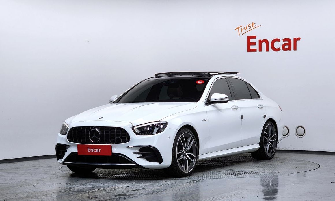 Mercedes-Benz E-Class 2021