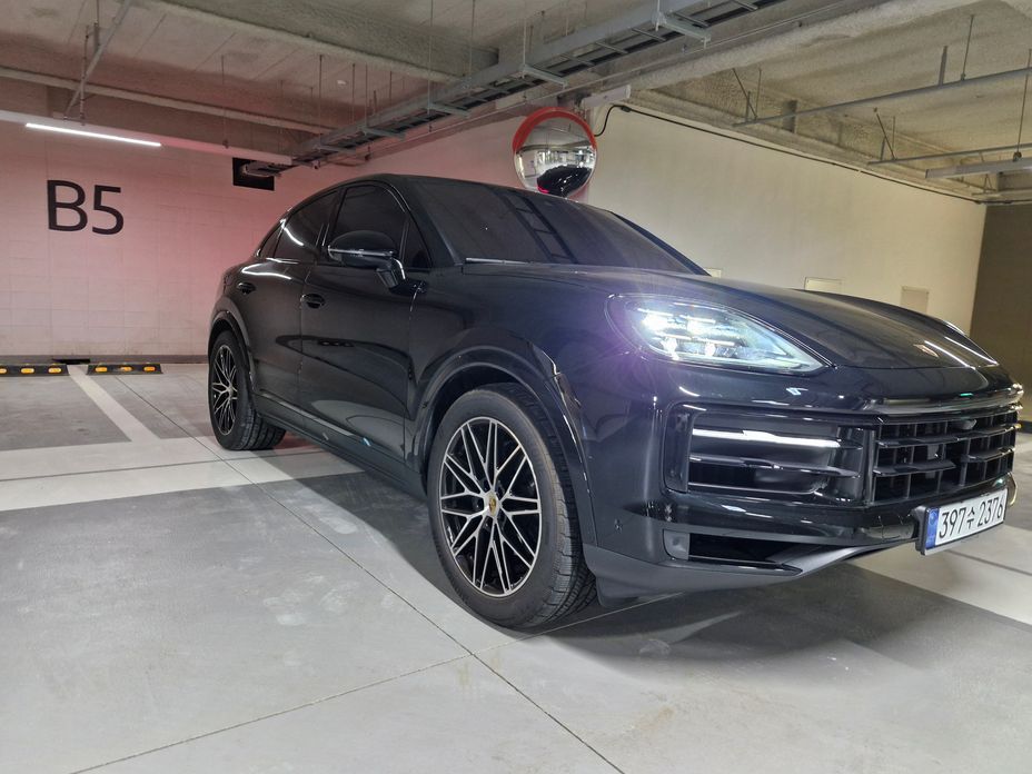 Porsche Cayenne 2024