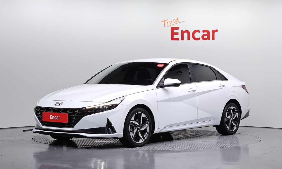 Hyundai AVANTE 2021