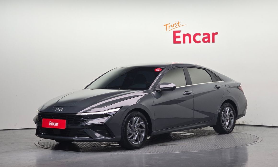 Hyundai AVANTE 2024