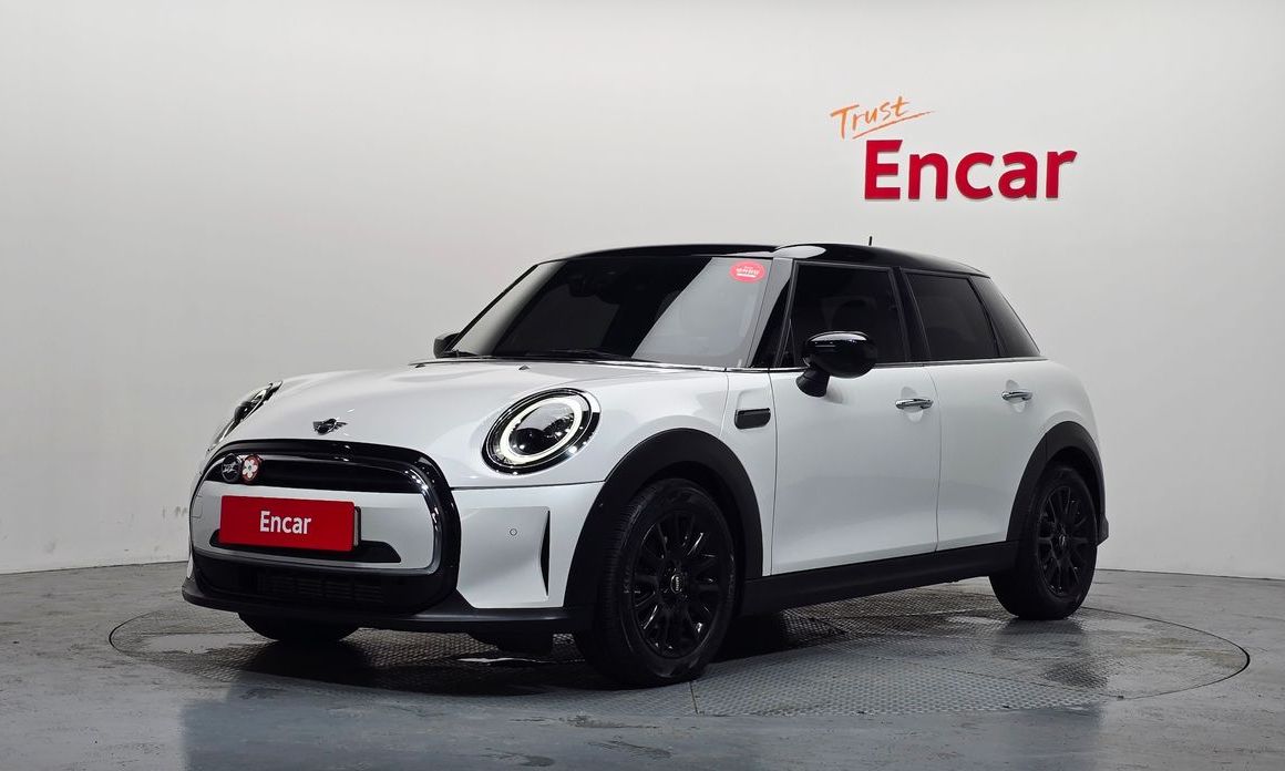 Mini Cooper 2024