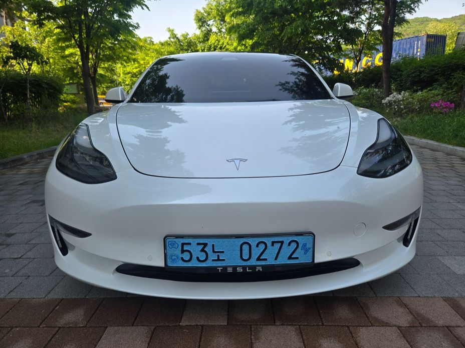 Tesla Model 3 2022