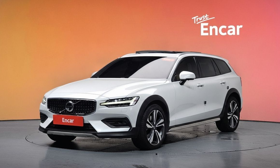 Volvo V60 2021