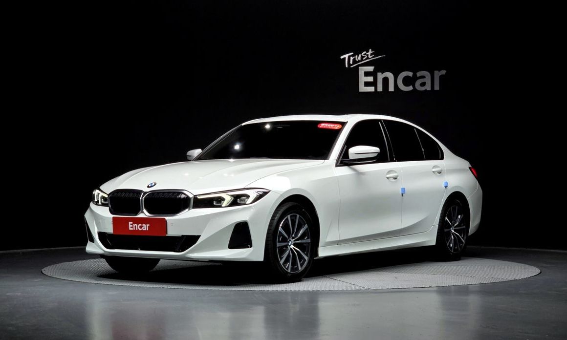 BMW 3-Series 2024