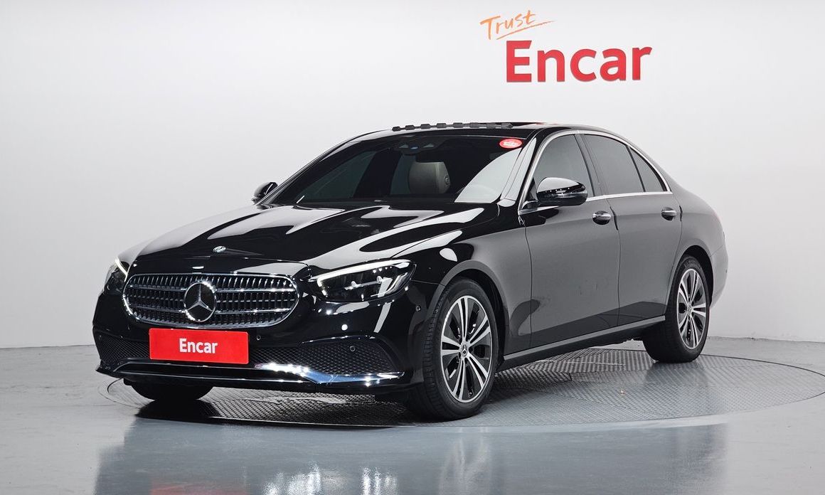 Mercedes-Benz E-Class 2021