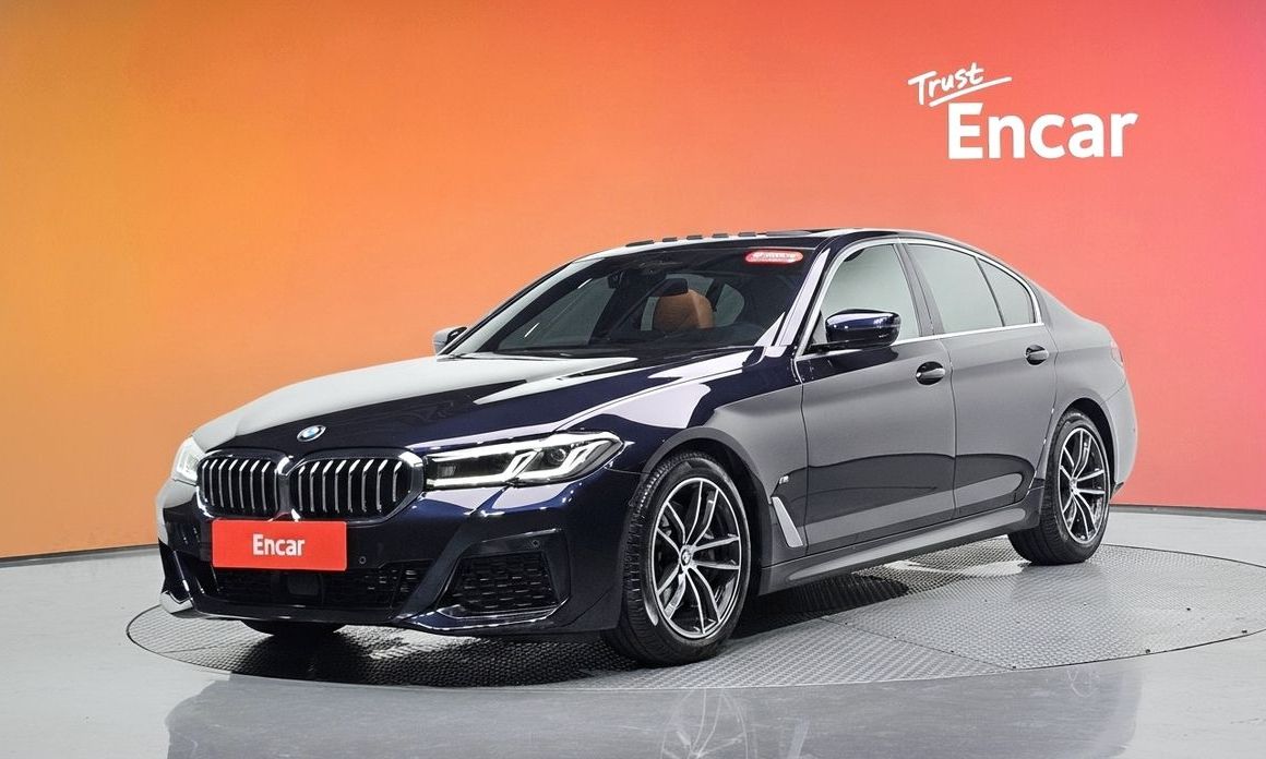 BMW 5-Series 2023