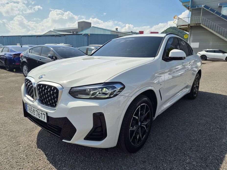 BMW X4 2023