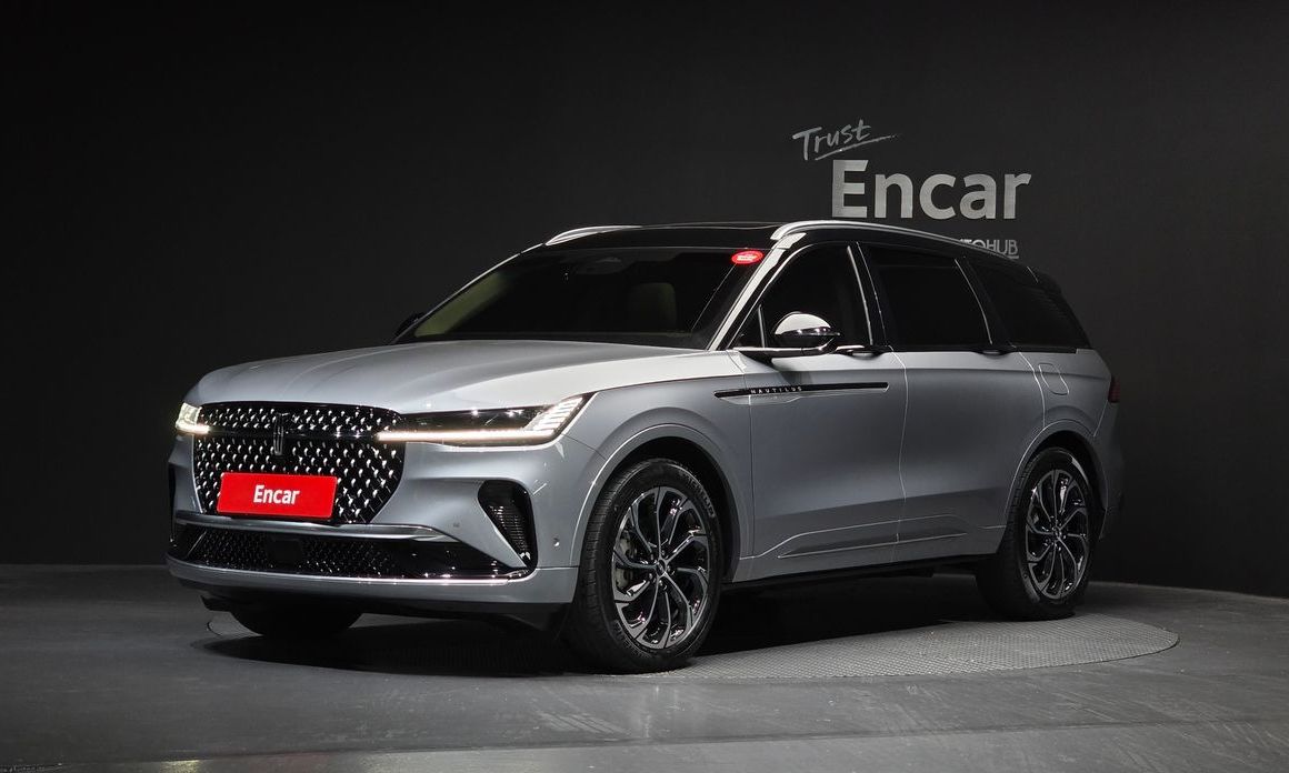 Lincoln Nautilus 2024