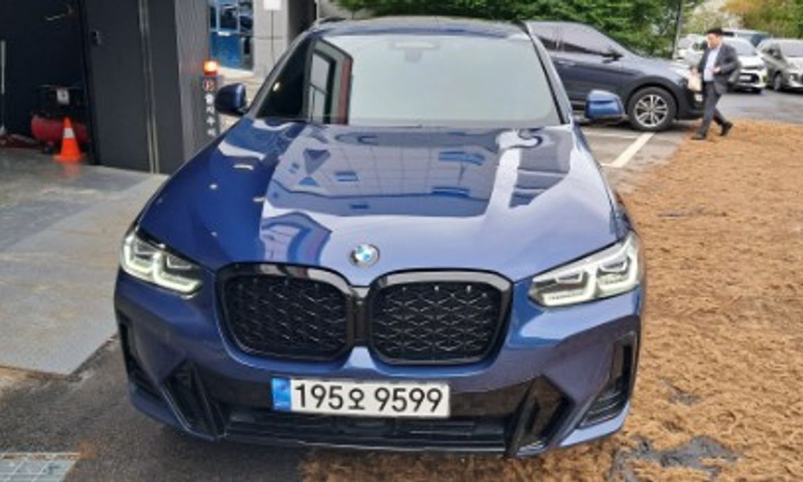 BMW X4 2023