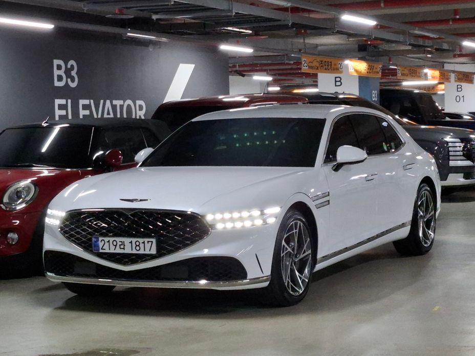 Genesis G90 2023