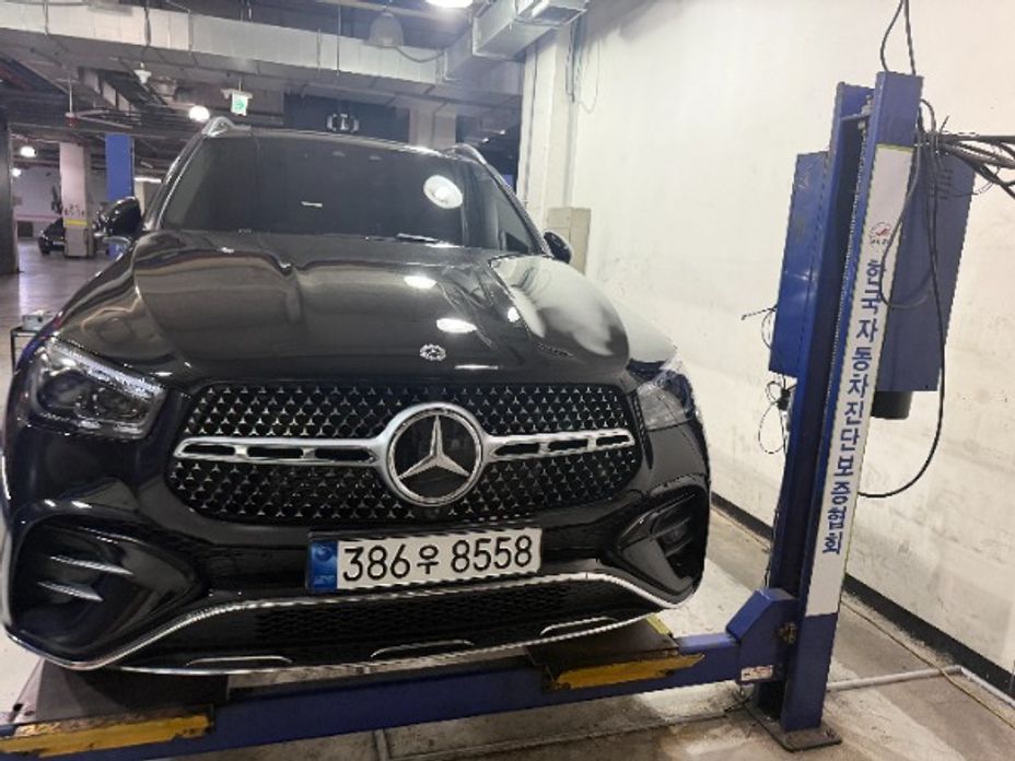 Mercedes-Benz GLE-Class 2024