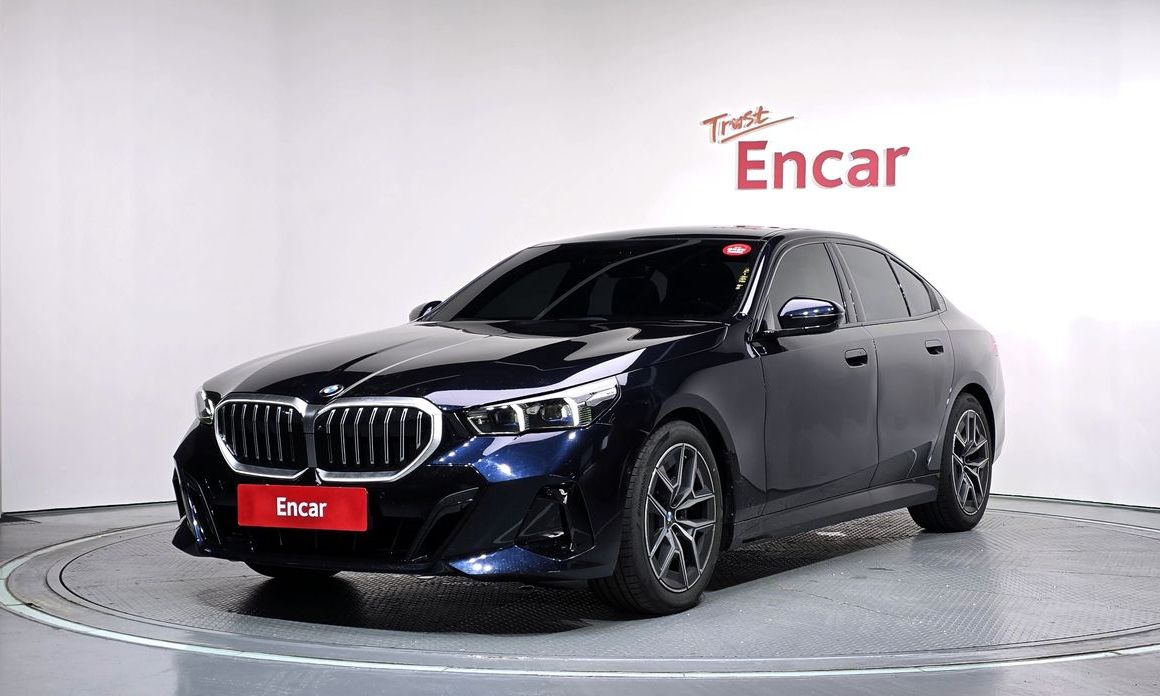 BMW 5-Series 2026