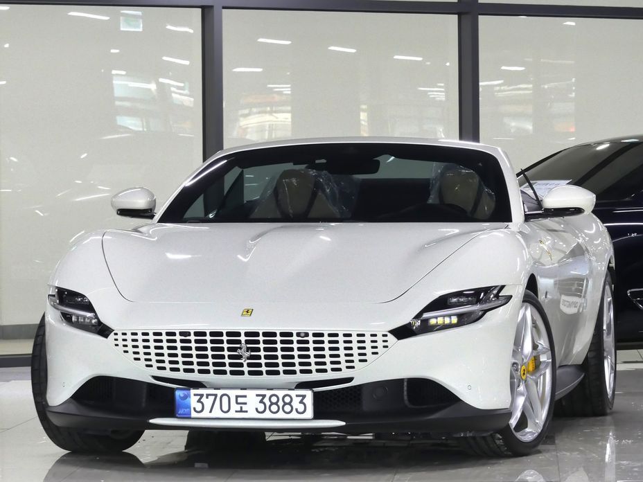 Ferrari Roma 2024
