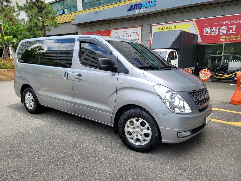 Hyundai Starex 2012