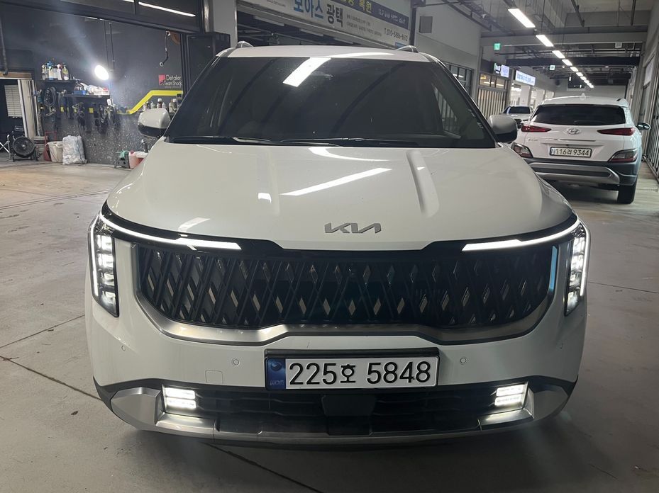 Kia Canival 2025