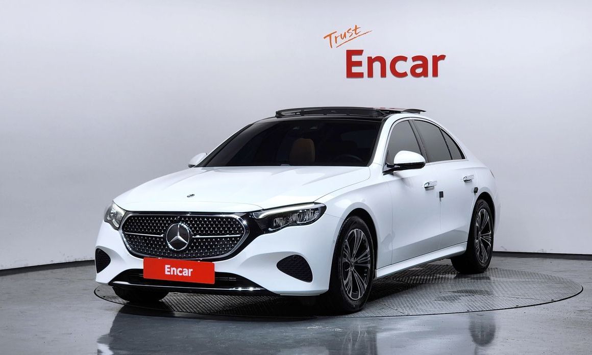 Mercedes-Benz E-Class 2025
