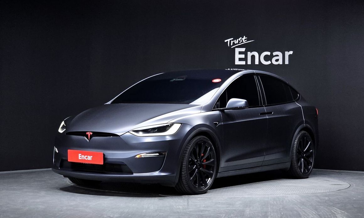 Tesla Model X 2023