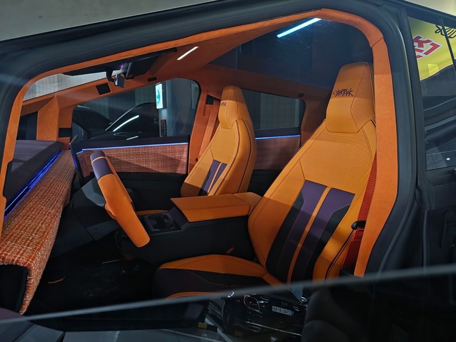 Tesla Cybertruck 2024