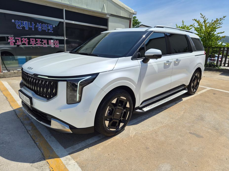 Kia Canival 2025