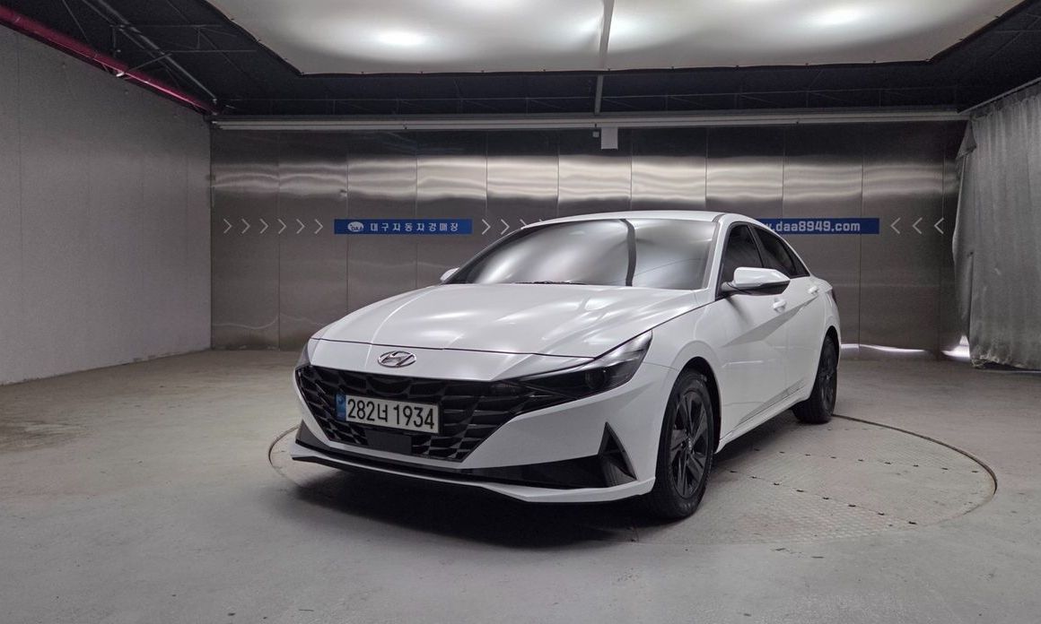 Hyundai AVANTE 2023