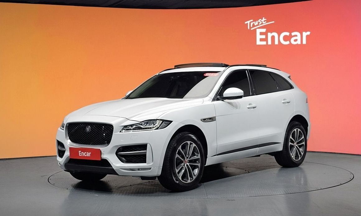 Jaguar F-PACE 2019