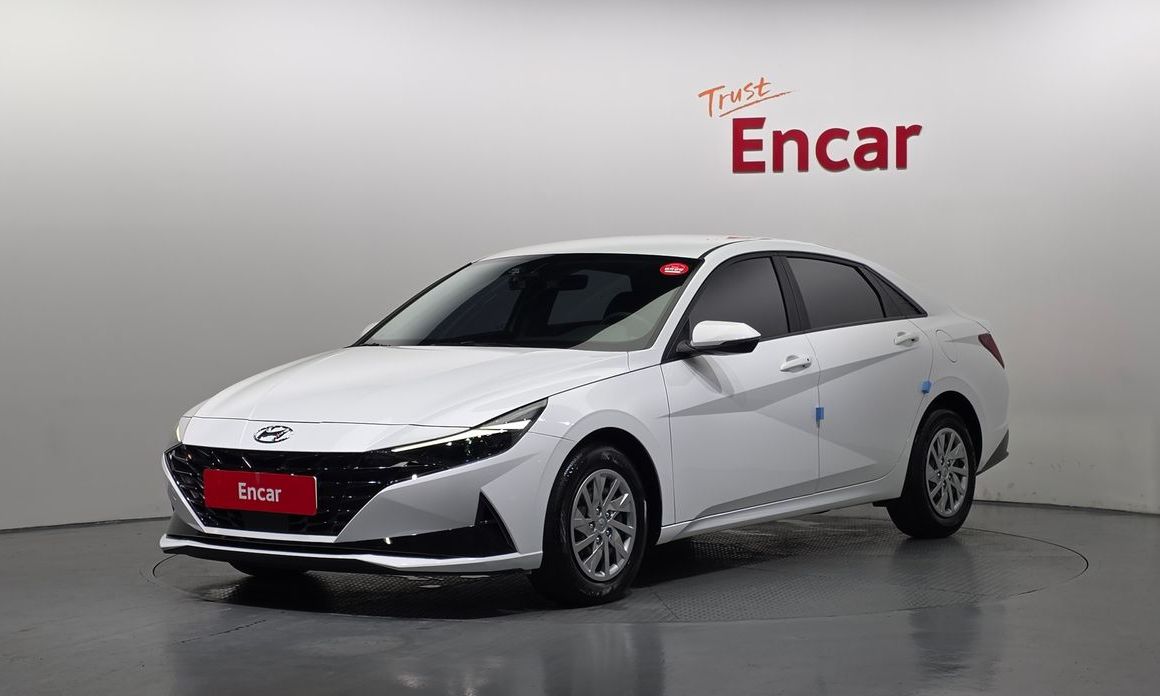 Hyundai AVANTE 2021