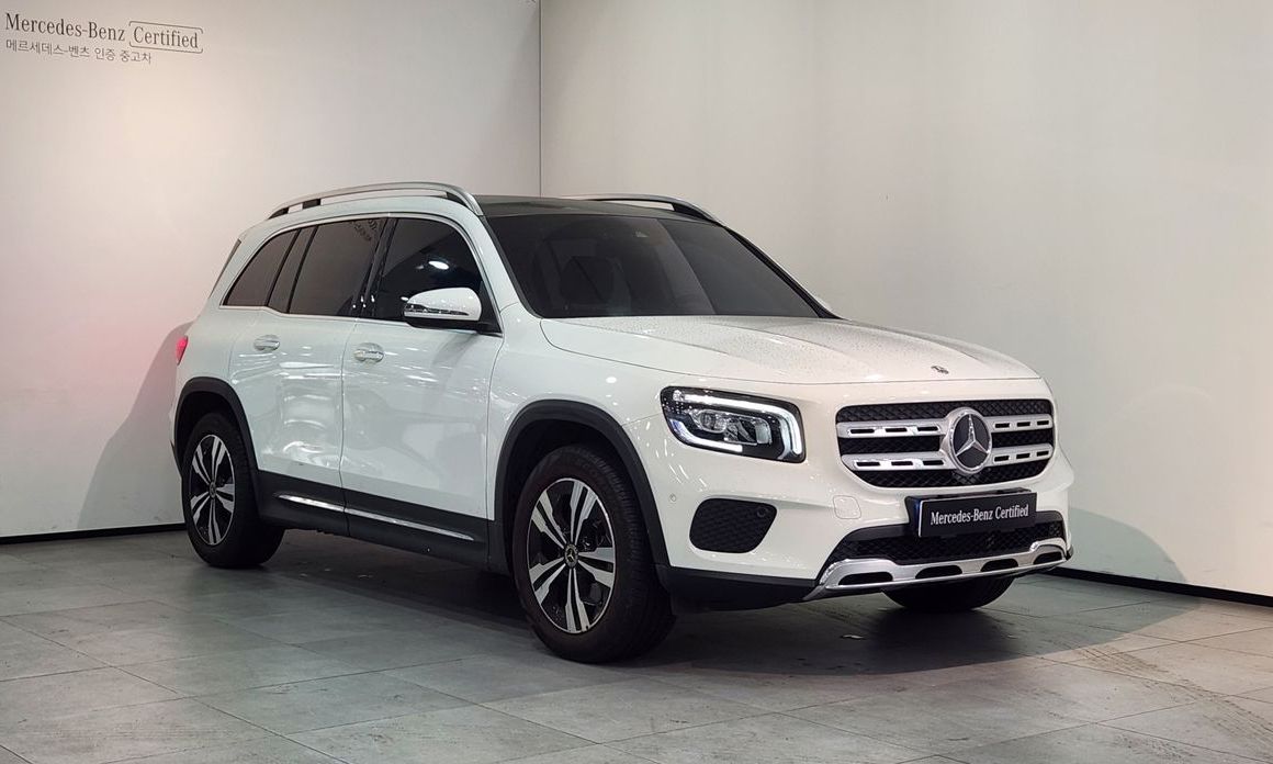 Mercedes-Benz GLB-Class 2021